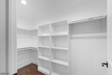 240 Atlantic Drive Parsippany-troy Hills NJ 07054