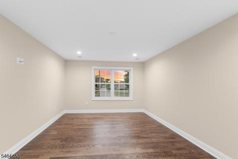 240 Atlantic Drive Parsippany-troy Hills NJ 07054