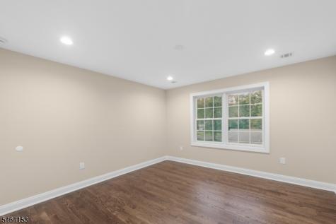 240 Atlantic Drive Parsippany-troy Hills NJ 07054