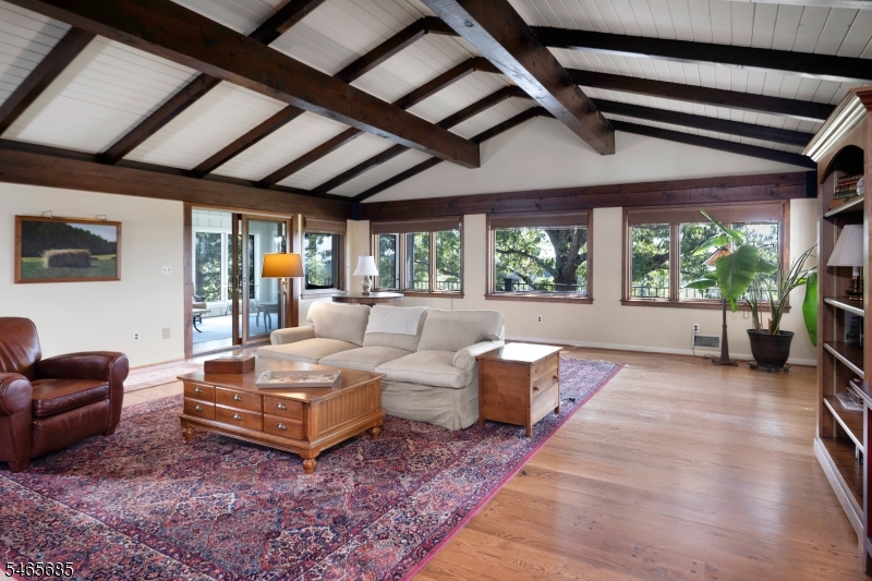 14 Hunter Road West Amwell NJ 08530