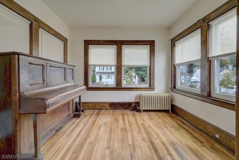 24 Brook Street Springfield NJ 07081