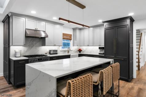 24 Wharton Way Bernards NJ 07920