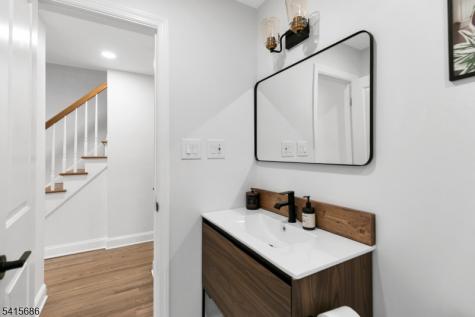 24 Wharton Way Bernards NJ 07920