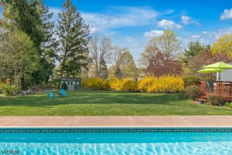 24 Wharton Way Bernards NJ 07920