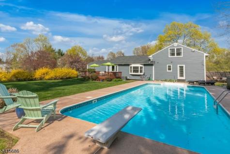 24 Wharton Way Bernards NJ 07920