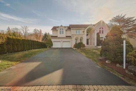 19 Dave Espie Way Wayne NJ 07470