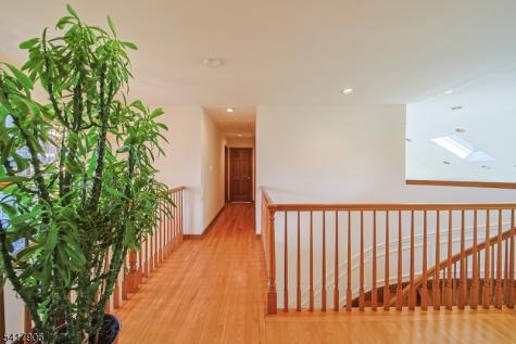 19 Dave Espie Way Wayne NJ 07470