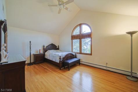 19 Dave Espie Way Wayne NJ 07470