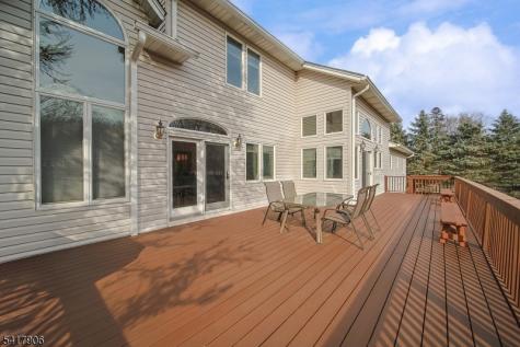 19 Dave Espie Way Wayne NJ 07470