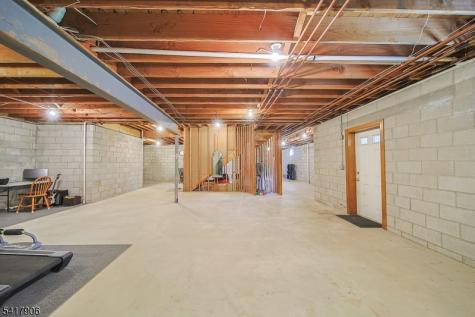 19 Dave Espie Way Wayne NJ 07470