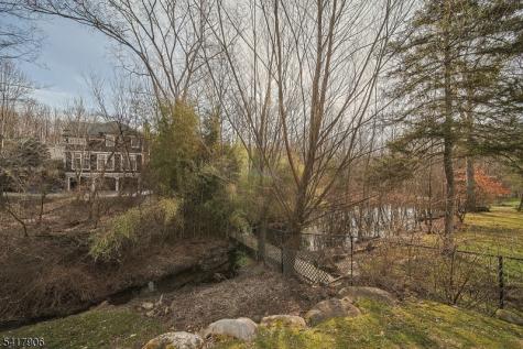 19 Dave Espie Way Wayne NJ 07470