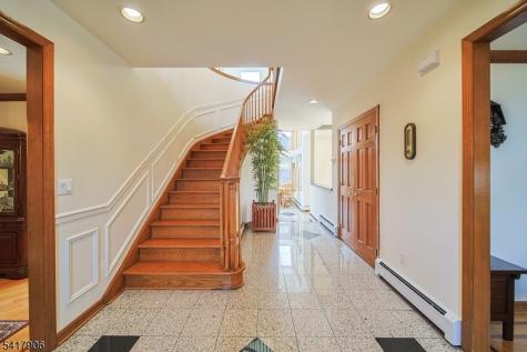 19 Dave Espie Way Wayne NJ 07470