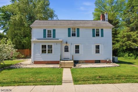 415 Village Road West Windsor NJ 08550