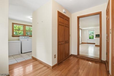 415 Village Road West Windsor NJ 08550