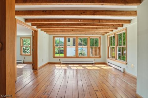 415 Village Road West Windsor NJ 08550