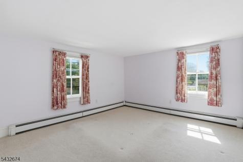 415 Village Road West Windsor NJ 08550