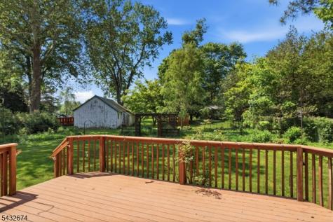 415 Village Road West Windsor NJ 08550