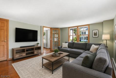 415 Village Road West Windsor NJ 08550