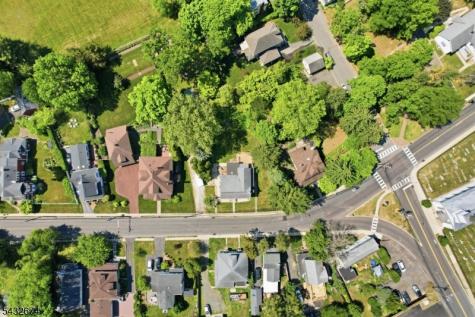 415 Village Road West Windsor NJ 08550