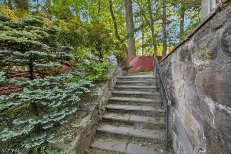 122 Sunrise Drive Hawthorne NJ 07506