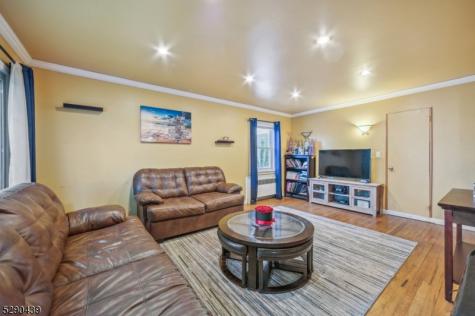 832 Bergen Avenue Linden NJ 07036