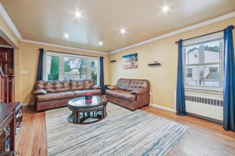 832 Bergen Avenue Linden NJ 07036