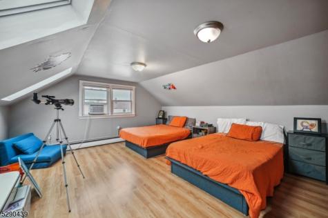 832 Bergen Avenue Linden NJ 07036