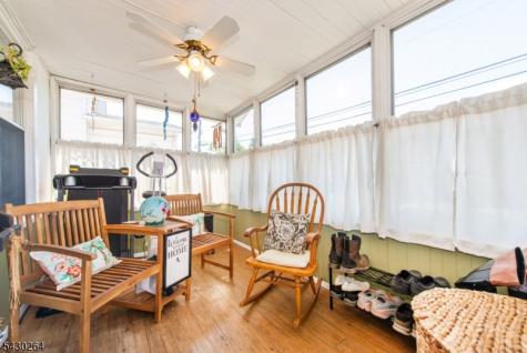 41 Frederick Avenue Hawthorne NJ 07506