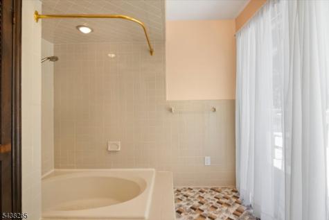 6 Green Hills Road Mendham NJ 07945