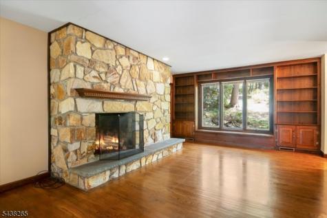 6 Green Hills Road Mendham NJ 07945