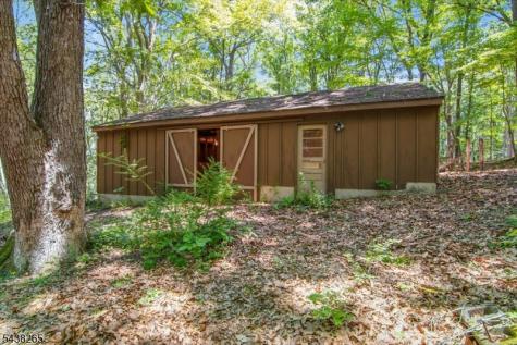 6 Green Hills Road Mendham NJ 07945