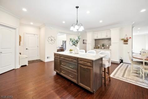 1121 N Washington Avenue Green Brook NJ 08812