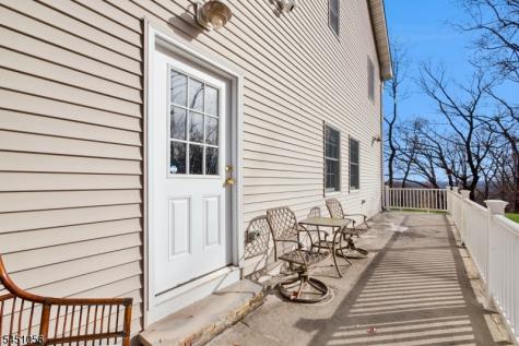 1121 N Washington Avenue Green Brook NJ 08812