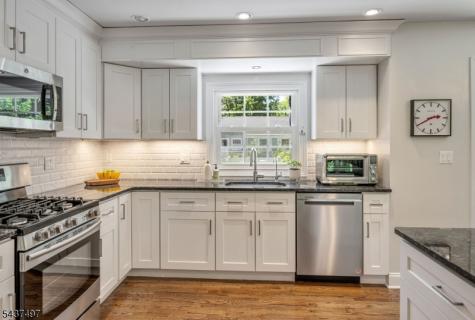 369 Voorhis Avenue Wyckoff NJ 07481