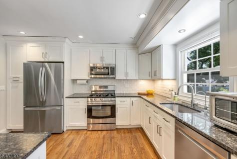 369 Voorhis Avenue Wyckoff NJ 07481