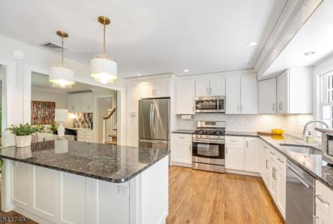 369 Voorhis Avenue Wyckoff NJ 07481