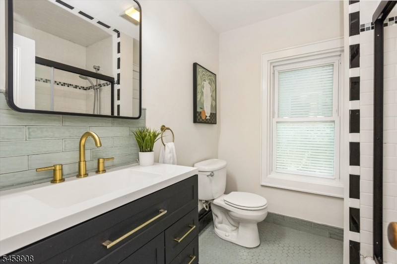 41 N Willow Street Montclair NJ 07042