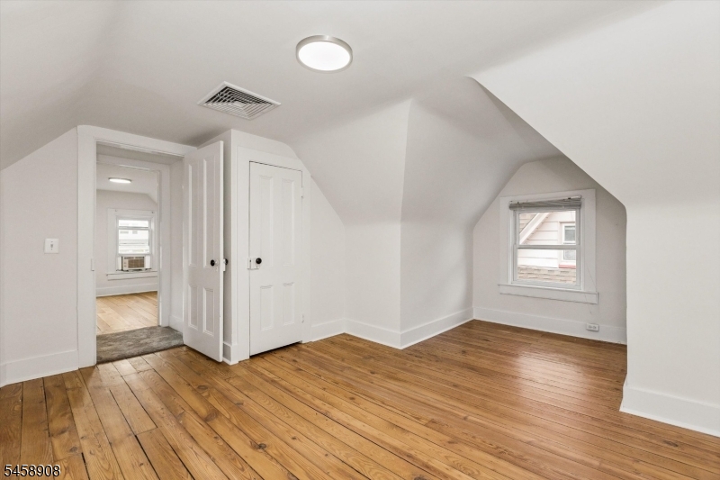 41 N Willow Street Montclair NJ 07042