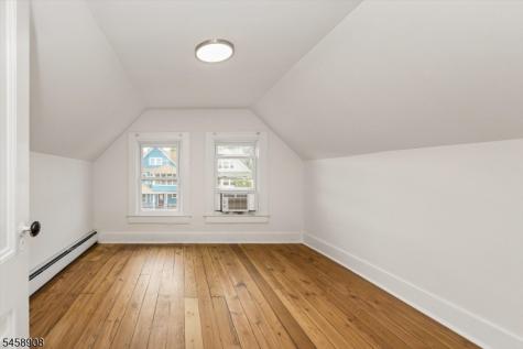 41 N Willow Street Montclair NJ 07042