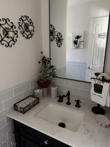 43 Busteed Drive Midland Park NJ 07432