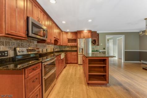 10 Tamarack Road Mount Olive NJ 07828