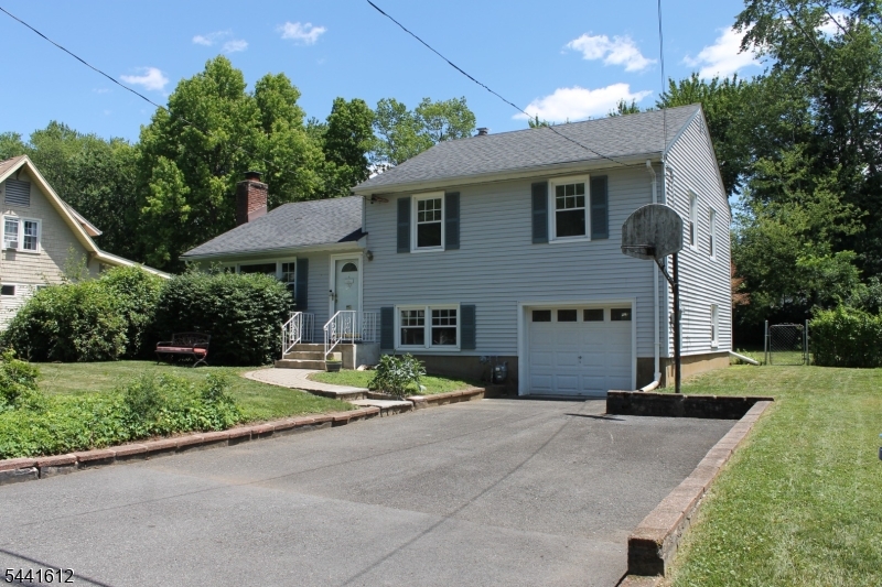 23 House Road Morris NJ 07960