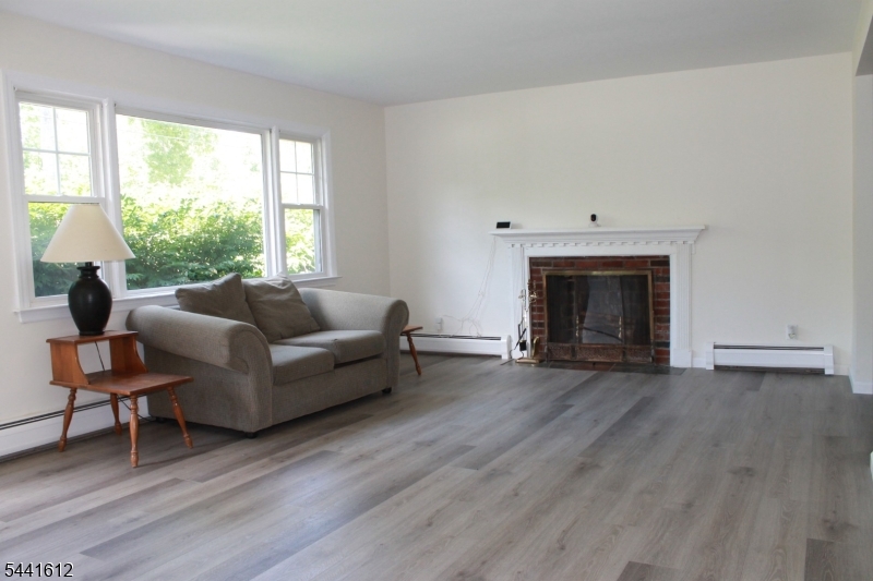 23 House Road Morris NJ 07960