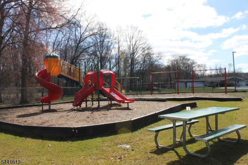 23 House Road Morris NJ 07960