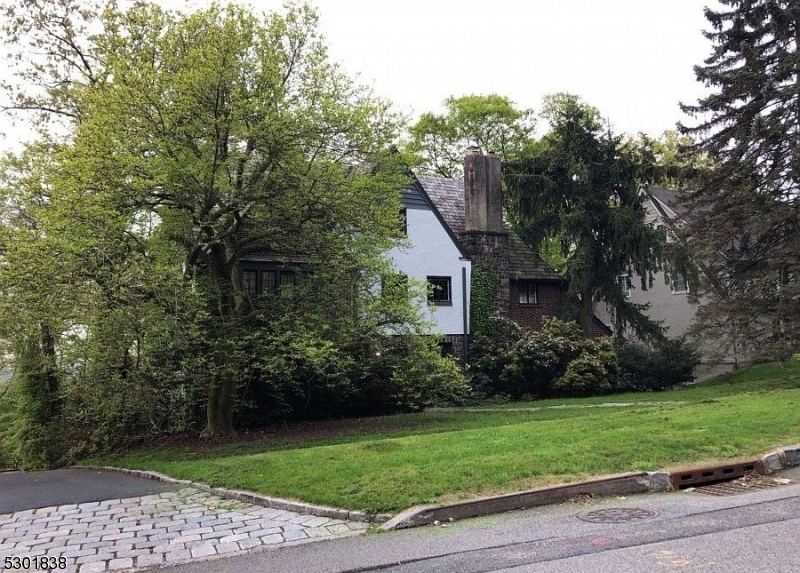 155 Highland Avenue Montclair NJ 07042