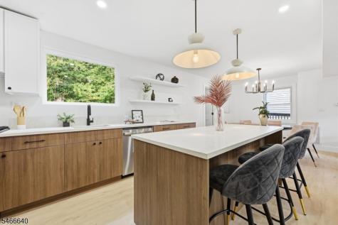 23 Buckingham Road West Orange NJ 07052