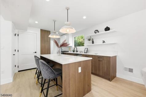 23 Buckingham Road West Orange NJ 07052