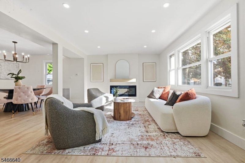 23 Buckingham Road West Orange NJ 07052