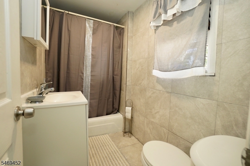 752 Highland Avenue Newark NJ 07104