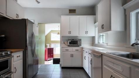 1018 Leland Avenue Scotch Plains NJ 07076